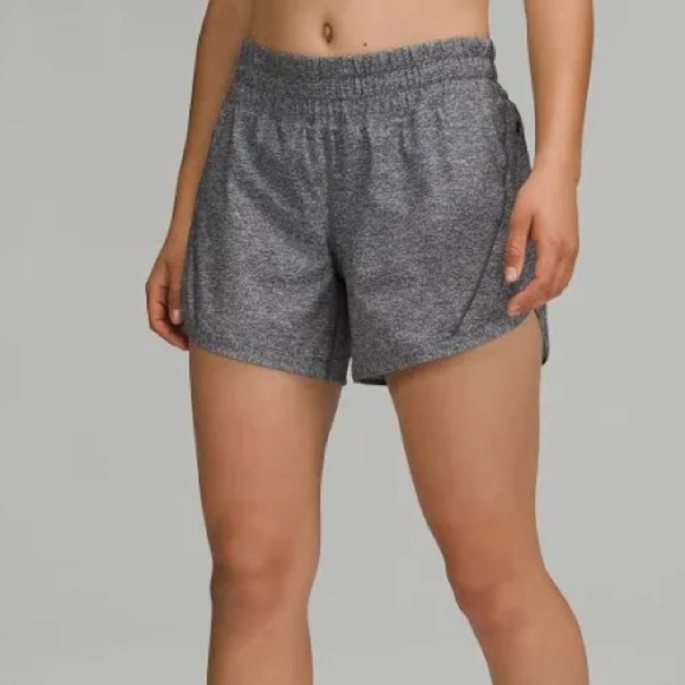 Lululemon Size 6. Women Shorts